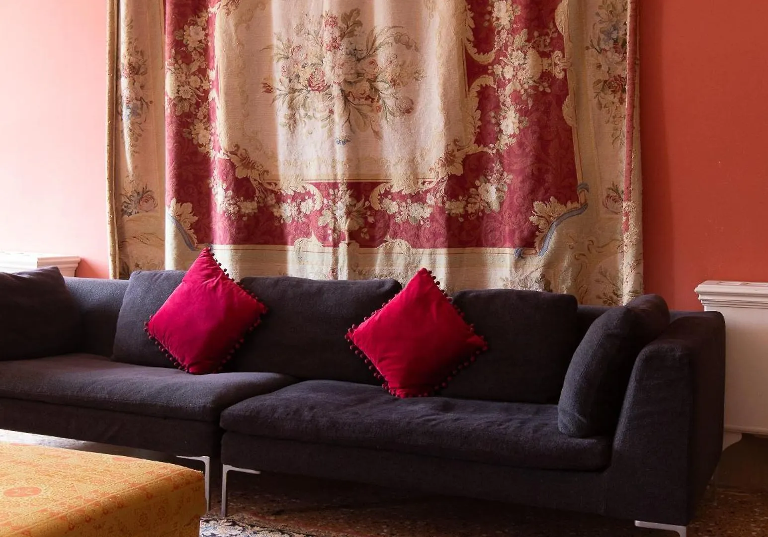 **** Guest house Palazzetto Pisani Grand Canal Venice Italy