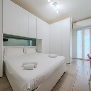 appartamento-via-acquati-12-monolocale-2.it-lombardy.com/