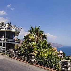 Hotel Palace